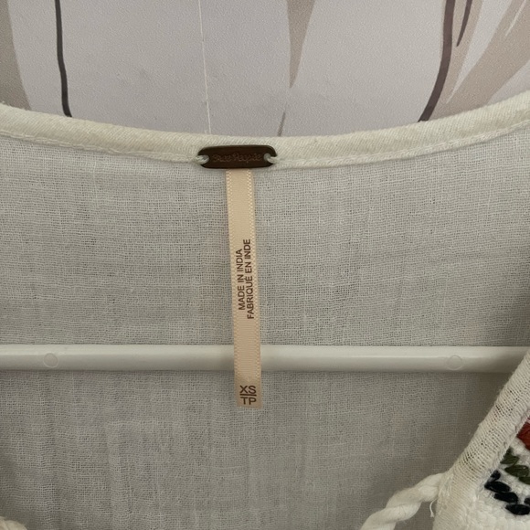 Free People Market Embroidery Trim Tassel Tie VNeck Tee - Picture 3 of 3